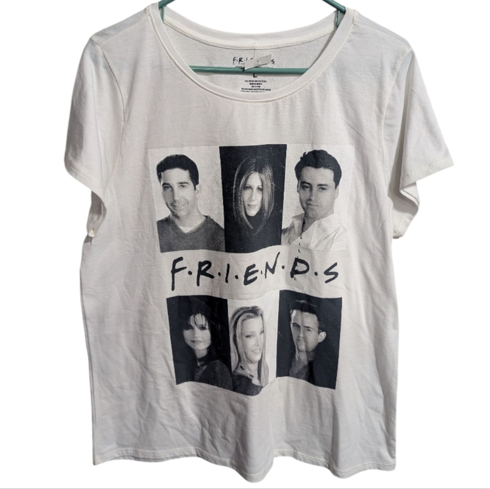 Friends Graphic T Shirt Sz Large White Black Television Show Short Sleeve W-520